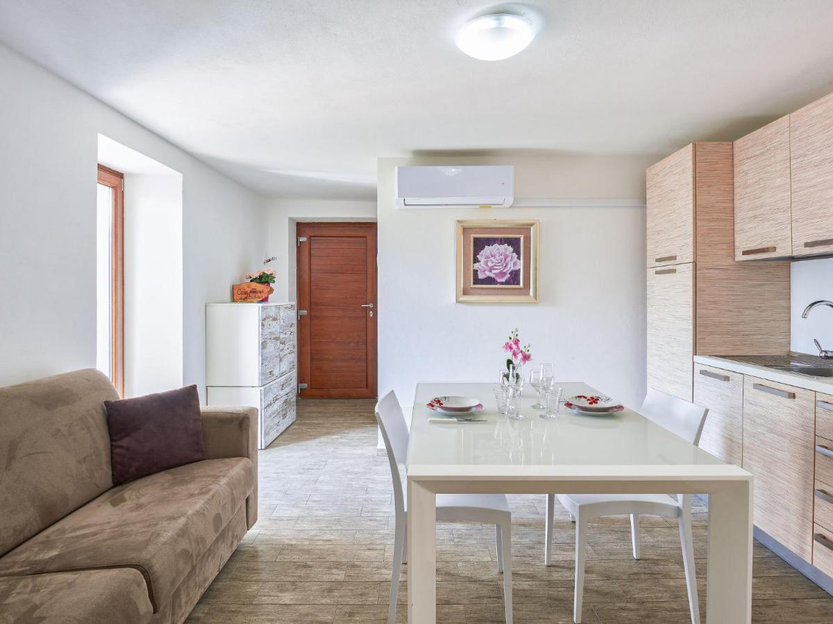 Holiday Home Rustico Maria - Dma392 By Interhome Vercana Exterior foto